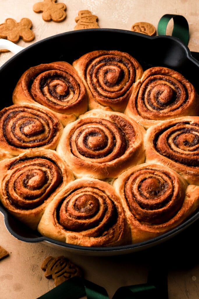 cinnamon rolls finished baking