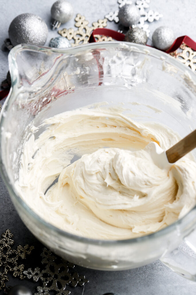 white chocolate peppermint frosting 