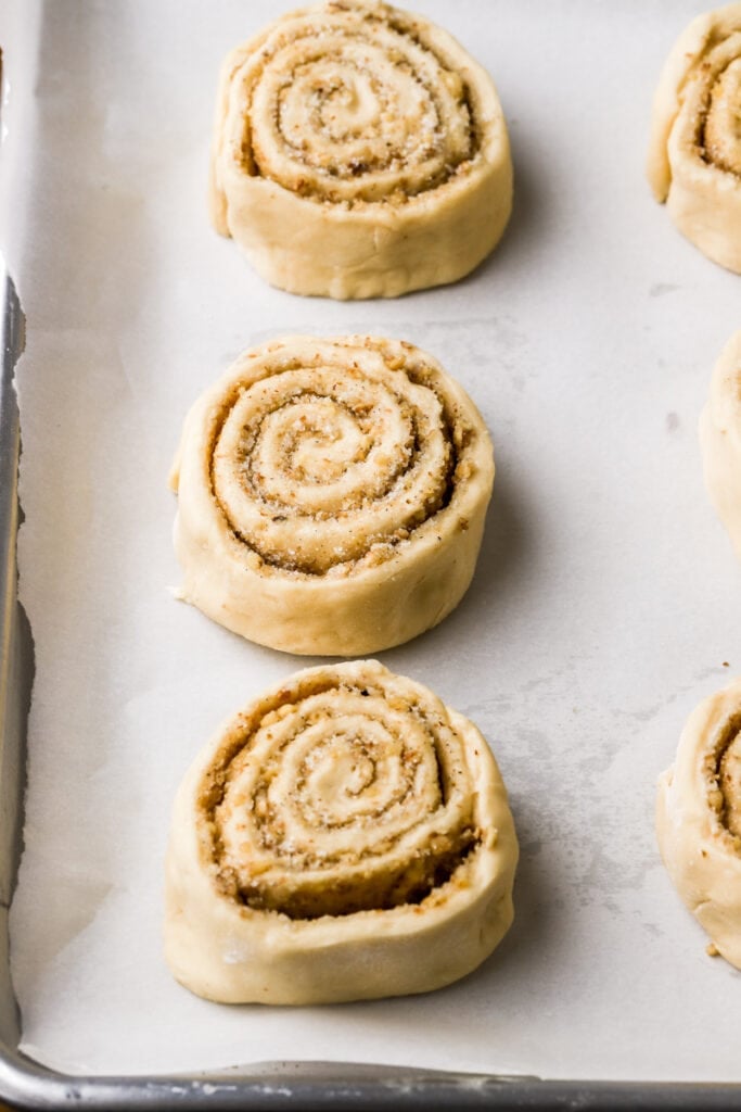 rolls in pan before second proof
